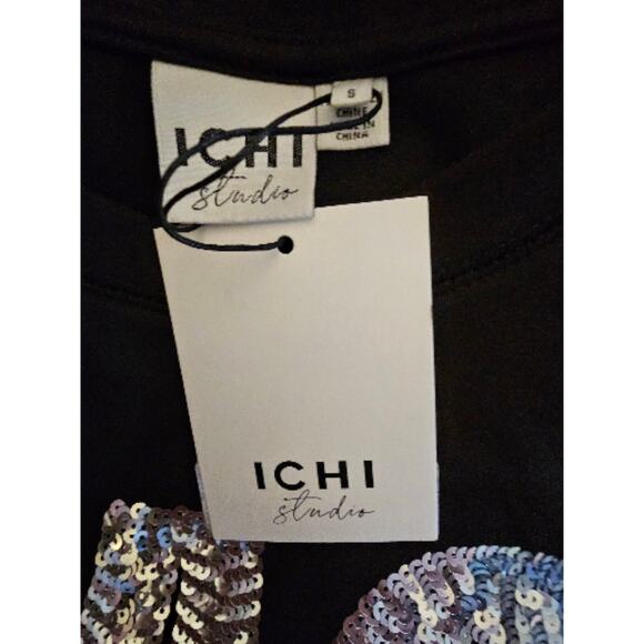 Ichi Kelicia Amour Sweatshirt, WINTER 2025 RELEASE, Size Small, Color Black - Picture 9 of 10